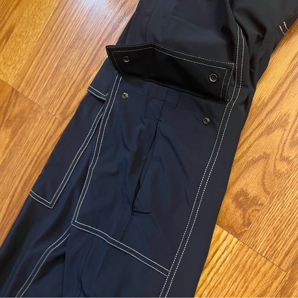 NWOT Athleta Chelsea Utility Jogger navy blue - Picture 11 of 12